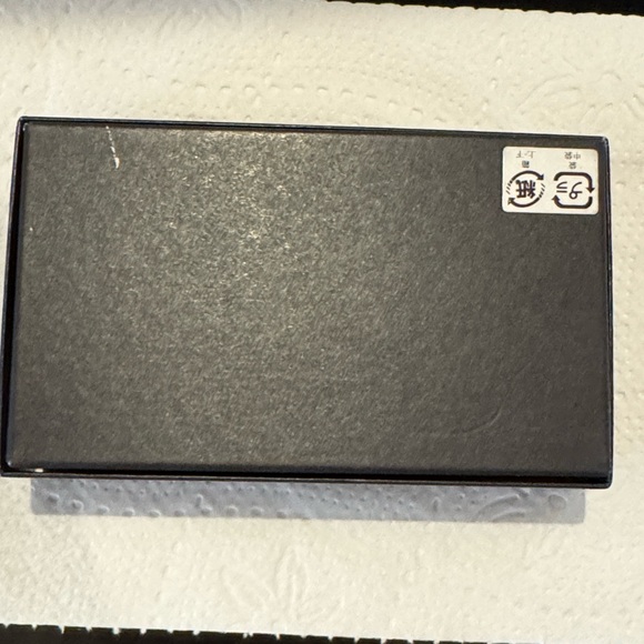 Burberry Checkered Beige and Black with red Card Holder - Picture 7 of 10